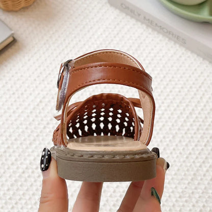 Kids Summer Casual Sandals Sweet Bow Girls Woven Flat Shoes Non-slip Children's Hollow-out Beach Sandals for School Daily Wear