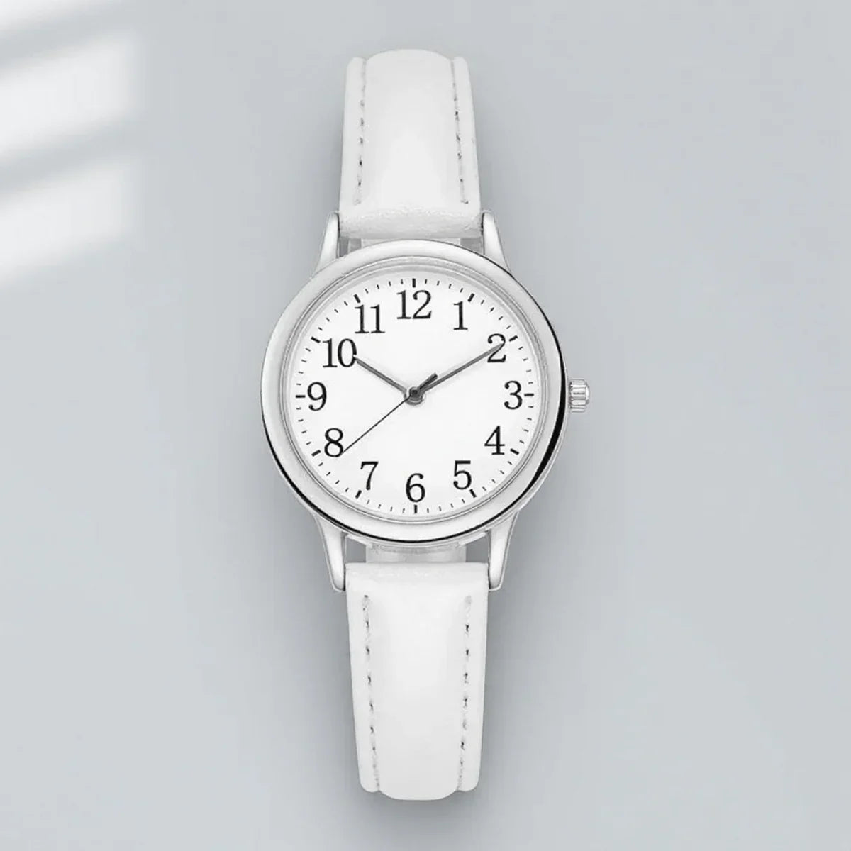 Women Quartz Watch Fashion Simple Dial Thin Bracelet Easy to Read Numerals Ladies Wristwatch Casual Stylish Watch for Women
