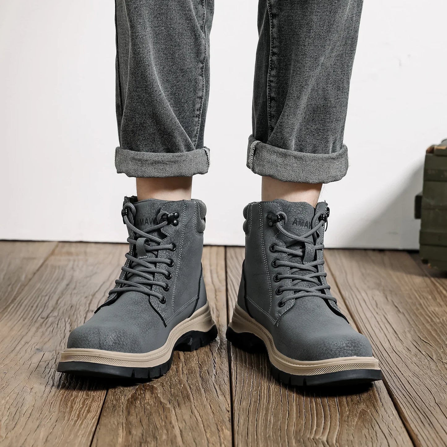 New Non Slip Work Shoes Men Work Boots Indestructible Safety Shoes Steel Toe Shoes Puncture-Proof Sneakers Male Footwear Shoes