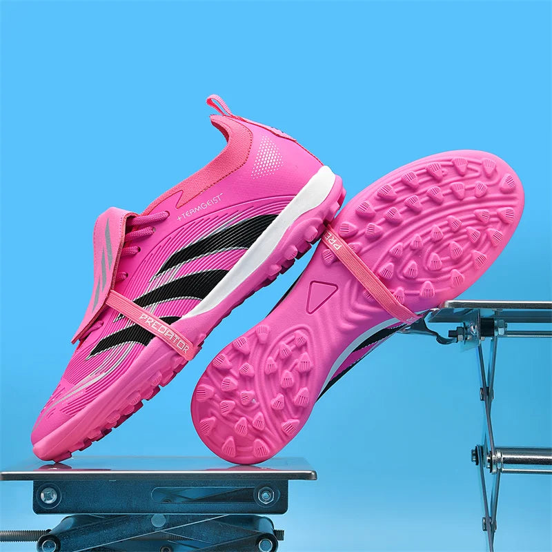 Autumn Hot Selling Racing Professional Adult Football Shoes Flexible and Lightweight Sports Shoes Training Daily Nail Shoes