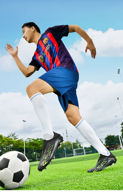 New Men Soccer Shoes Non-Slip Indoor Futsal Football Boots Match Grass Cleats High-quality Sneakers Hot-selling High-top Outdoor