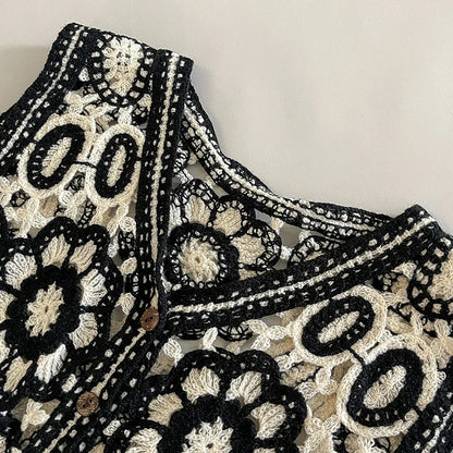 Floral Crochet Vest for Women Openwork Button Front Sleeveless Jacket Waistcoat Bohemian Summer Beach Vacation Outfit