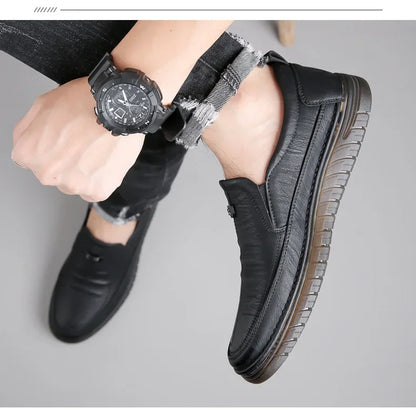 High Quality Outdoor Comfortable Fashion Soft Classic Driving Non-slip Flats Moccasin Handmade Men Cowhide Leather Casual Shoes