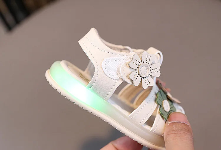 Girls Summer Fashion Light Hollow Breathable Sandals Toe Anti Kick Children Princess Shoes Toddler Toe Flower Toddler Shoes