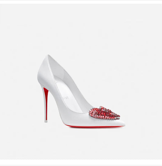 Red soled heart-shaped rhinestone white high-heeled shoes for women's 2025 wedding, exuding a refined and refined style