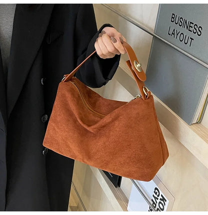 Korean suede bucket bag, women's casual commuting shoulder tote bag, autumn/winter 2025 new underarm set bag
