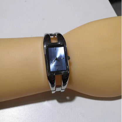 New Women Watch Luxury Bracelet Quartz Watches Casual Slim Band Womens Bangle Watches Feminino Relogio Beauty Designer Clock