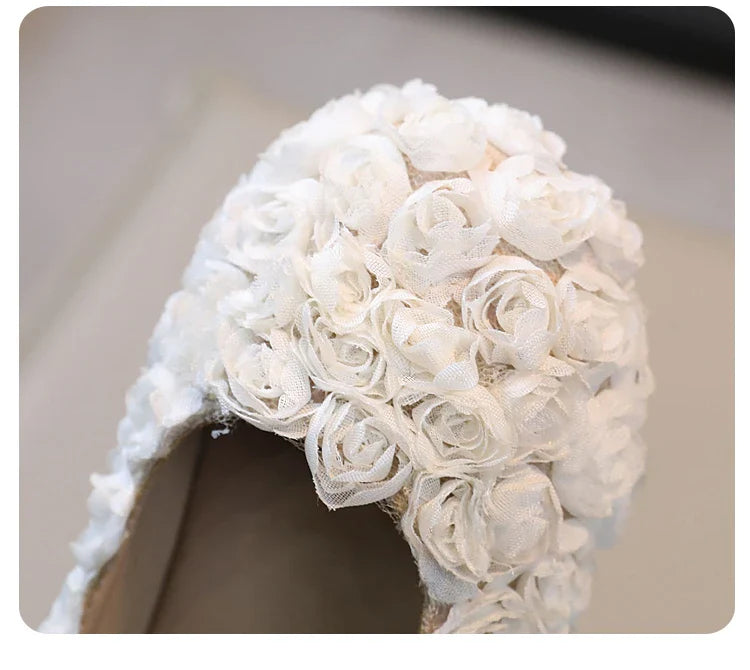 Girls Sandals 2024 Cute Toes Wrapped Flowers Spring New Children Fashion Princess Mary Janes for Party Wedding Shows Simple Cute