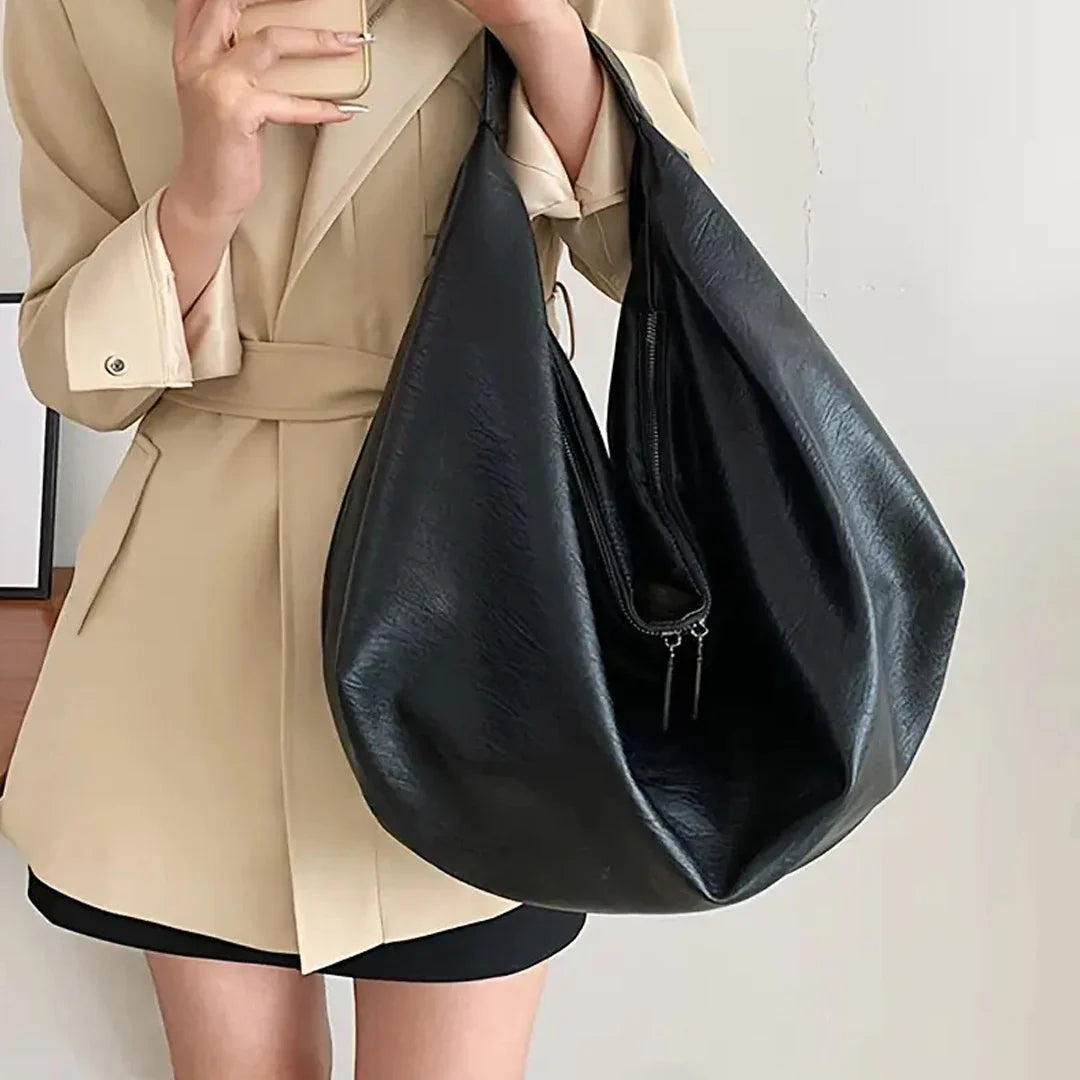Large capacity underarm shoulder bag for women's new casual and minimalist dumpling bag, fashionable and versatile commuting bag