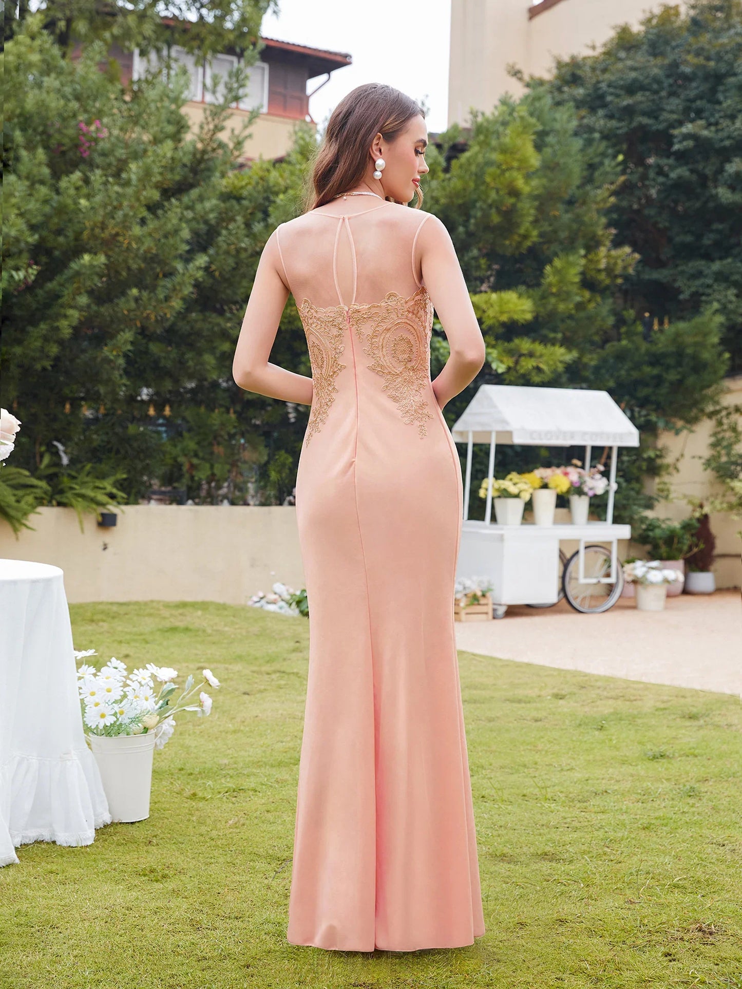 Burgundy Evening Dress Illusion O-Neck Sequins Appliques Sleeveless Mermaid Prom Dress Slim Empire Party Trumpet Gown