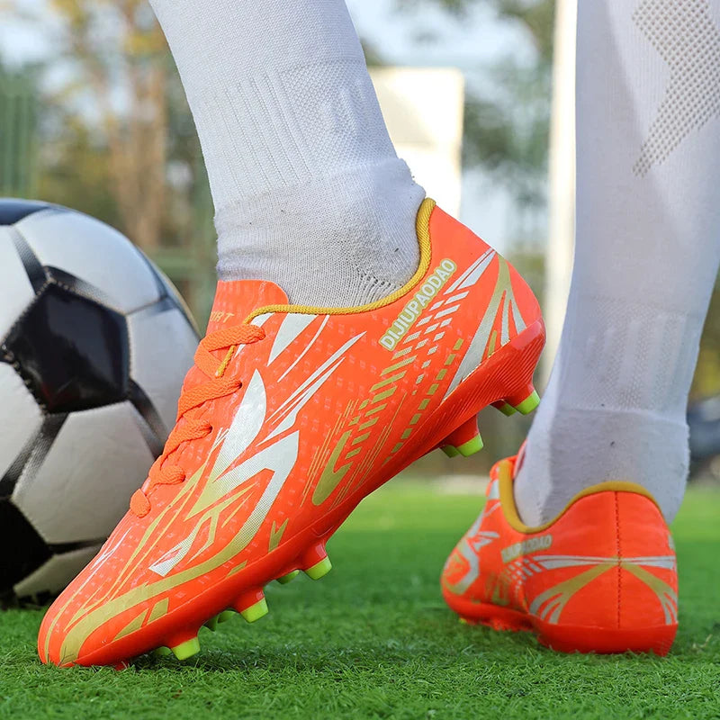 Outdoor Children's Football Shoes Low-cut Kids Soccer Shoes Sports Shoes Comfy Non-Slip Training Shoes For Boys Futsal Sneakers