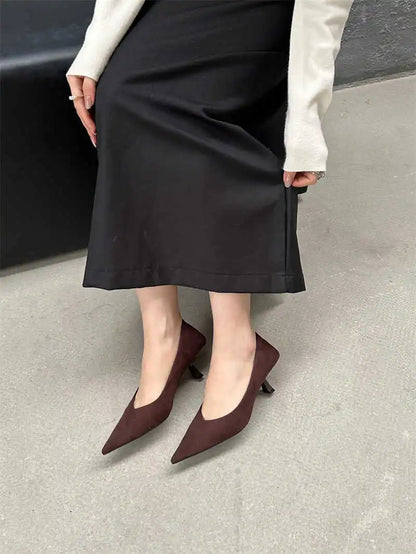 Sapatos de salto alto femininos de bico fino para o outono de 2024, sapatos sexy e rasos, sapatos de salto fino elegantes para mulheres, sapatos de festa, sapatos de salto alto, sapatos elegantes de festa, sapatos femininos.