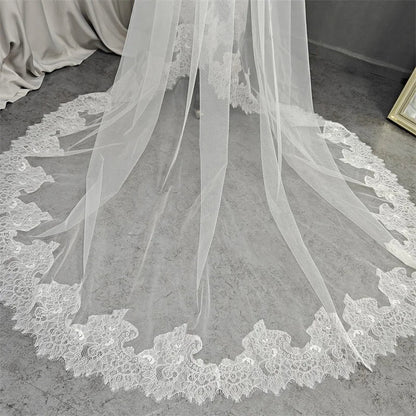 Customized Elegant Eyelash Lace Edge 2 Layers Wedding Veil with Blusher 2.5m/3m/3.5m Long Bridal Veil Wedding Accessories