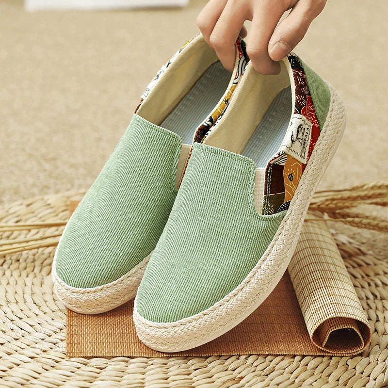 New men's youthful and trendy outdoor casual simple personality slip-on lazy casual shoes