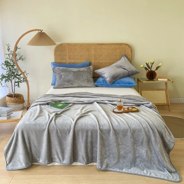 Soft Flannel Fleece Blanket Plush Velvet Throws,Dark Green Bed Linen Sheet Bedspread Home Office 200*230cm Summer Quilt