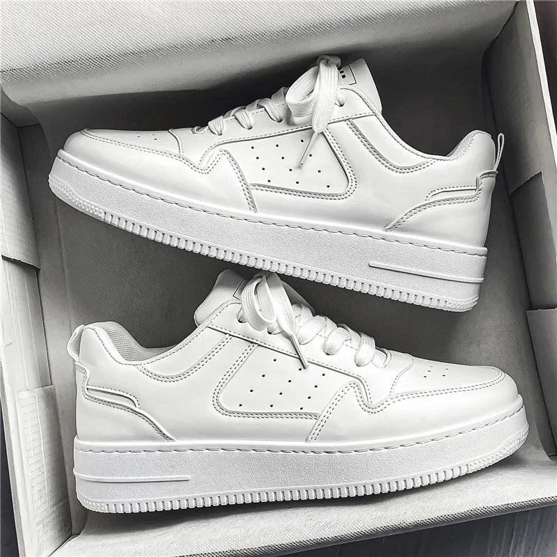 Sapatos Masculinos de Primavera e Verão, Tênis Respiráveis Novos, Sapatos Brancos com Sola Grossa da Moda Masculina e Versáteis, Tênis Esportivos e Casuais
