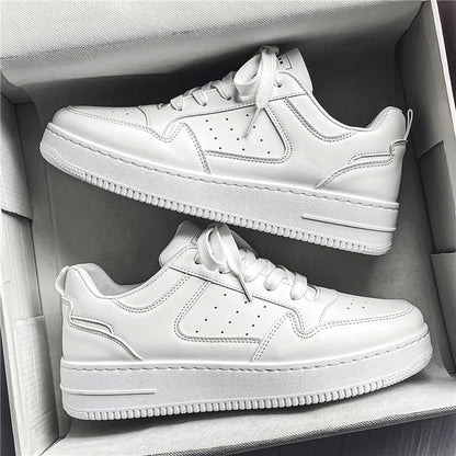 Sapatos Masculinos de Primavera e Verão, Tênis Respiráveis Novos, Sapatos Brancos com Sola Grossa da Moda Masculina e Versáteis, Tênis Esportivos e Casuais