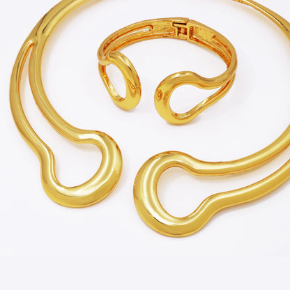 Italy 18k Gold Plated Jewelry Set For Women Classic Design Shiny Necklace Hoop Earrings Bangle And Ring Fashion 4PCS Set Jewelry