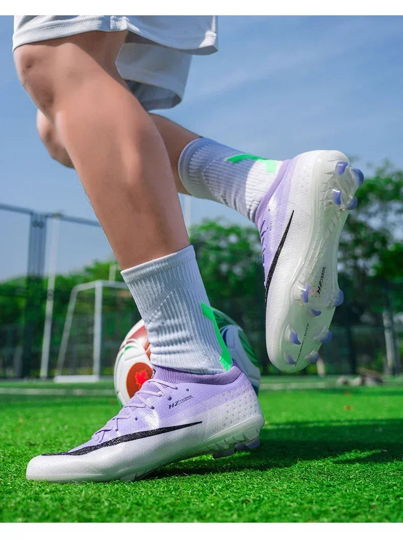 New Men Football Boots Futsal Cleats Unisex Soccer Shoes Hot Sale High-quality Professional Women Ultralight TF/FG Sneakers