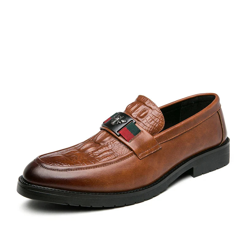 Sapatos casuais britânicos masculinos, pontudos, para balada, cabeleireiro, estação europeia, sapatos masculinos, sapatos preguiçosos, sapatos de moda