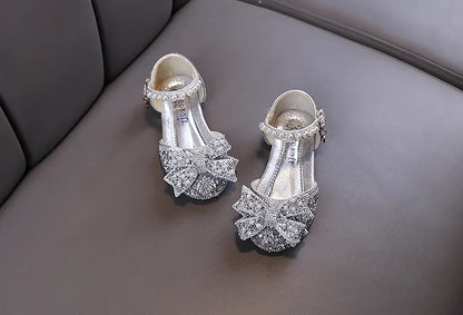 Luxury New Children Causal Dance Sandals Girls Rhinestone Flat Sandals Non-slip Fashion Kids Sequins Princess Performance Shoes