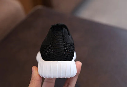 Children Running Sneakers Boys Girls Casual Mesh Breathable Anti-Slip Walking Patchwork Tenis Toddler Soft Soled Girls Shoes