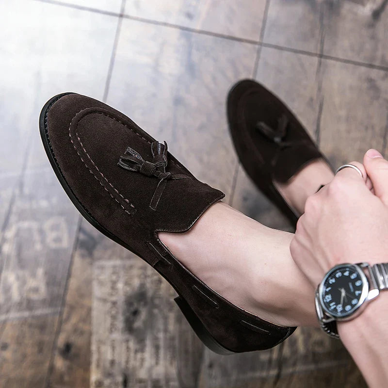 New men's black moccasin one-pedal loafers men's brown business dress shoes Italian wedding dress shoes 38-48 size.