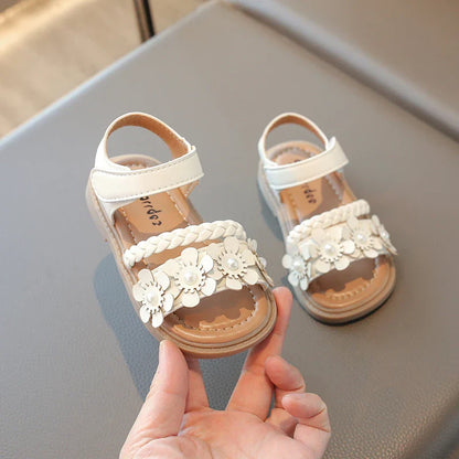 2026 High Quality Girls Sandals Flower Sweet Soft Children's Beach Shoes Kids Cute Summer Floral Sandals Princess Fashion 22-31