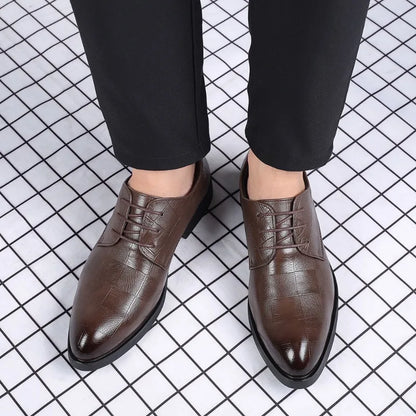 Breathable Men Shoes Korean Trendy Shoes Business Formal Leather Shoes Men Pointed Toe Inner Height Increase Large Size