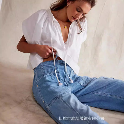 Calça Jeans Casual de Cintura Baixa Perna Reta Folgada com Cadarço e Barra Afunilada