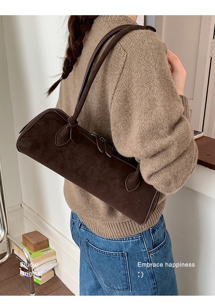 Vintage Suede Long Shoulder Bag 2026 New Women Shoulder Bag Luxury Ladies Handbag Female Commuter Shopping Underarm Bag