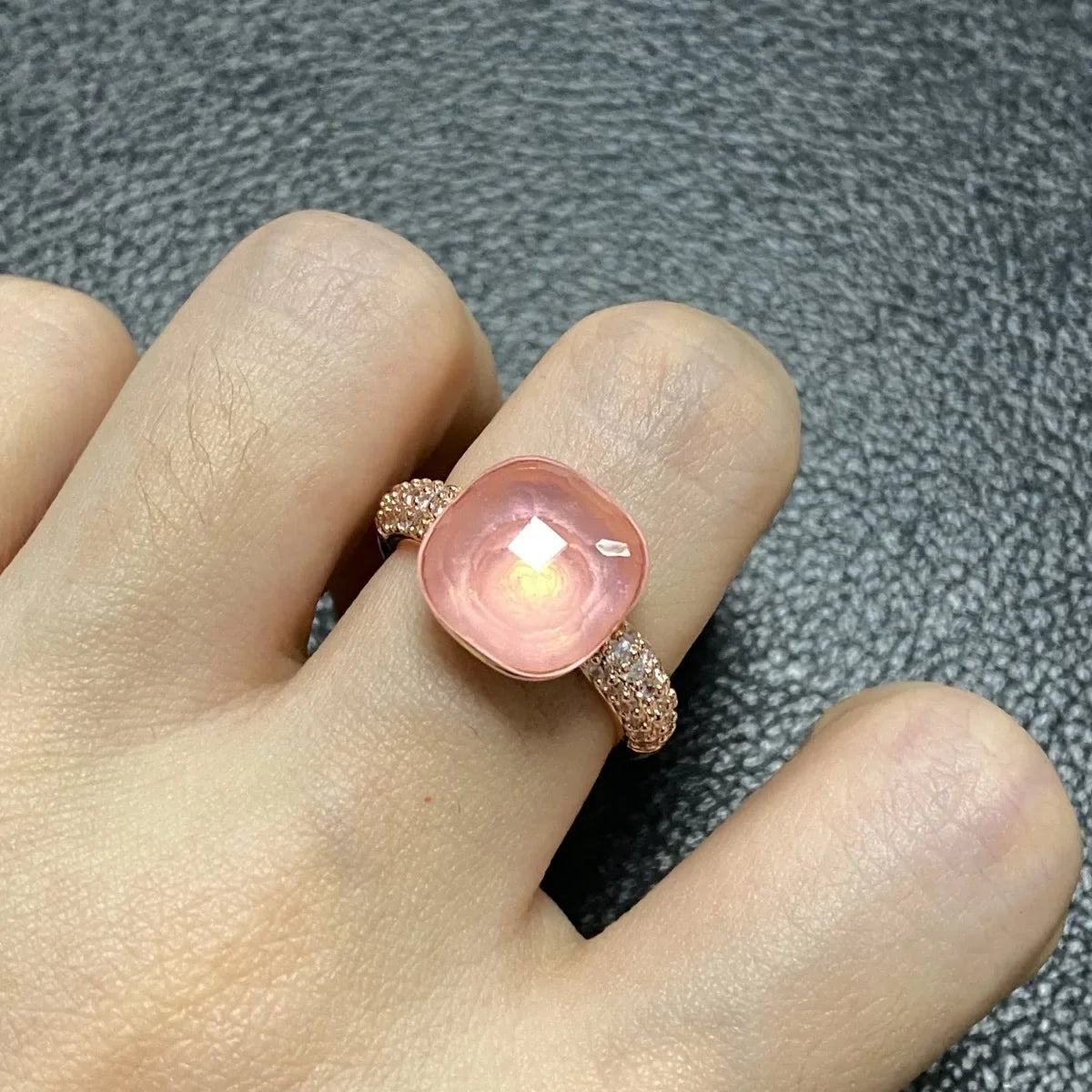 Original Design Pink Crystal Zircon Ring Candy Style Flat Ring for Women Wedding Party Fashion Jewelry Gift