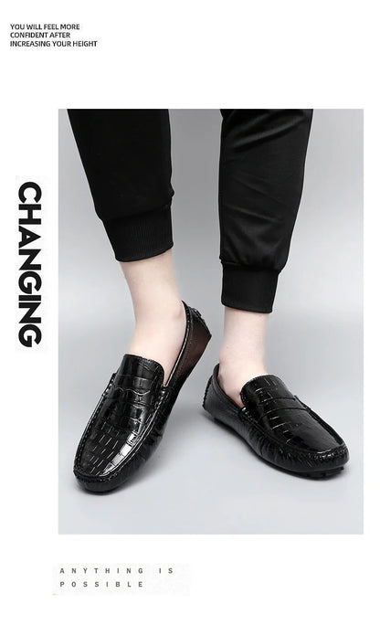 Patent Leather Beanie Shoes for Men 2025 New Spring and Summer Large Size Patent Leather Casual British Leather Shoes for Women Slip-On Slip-On Shoes