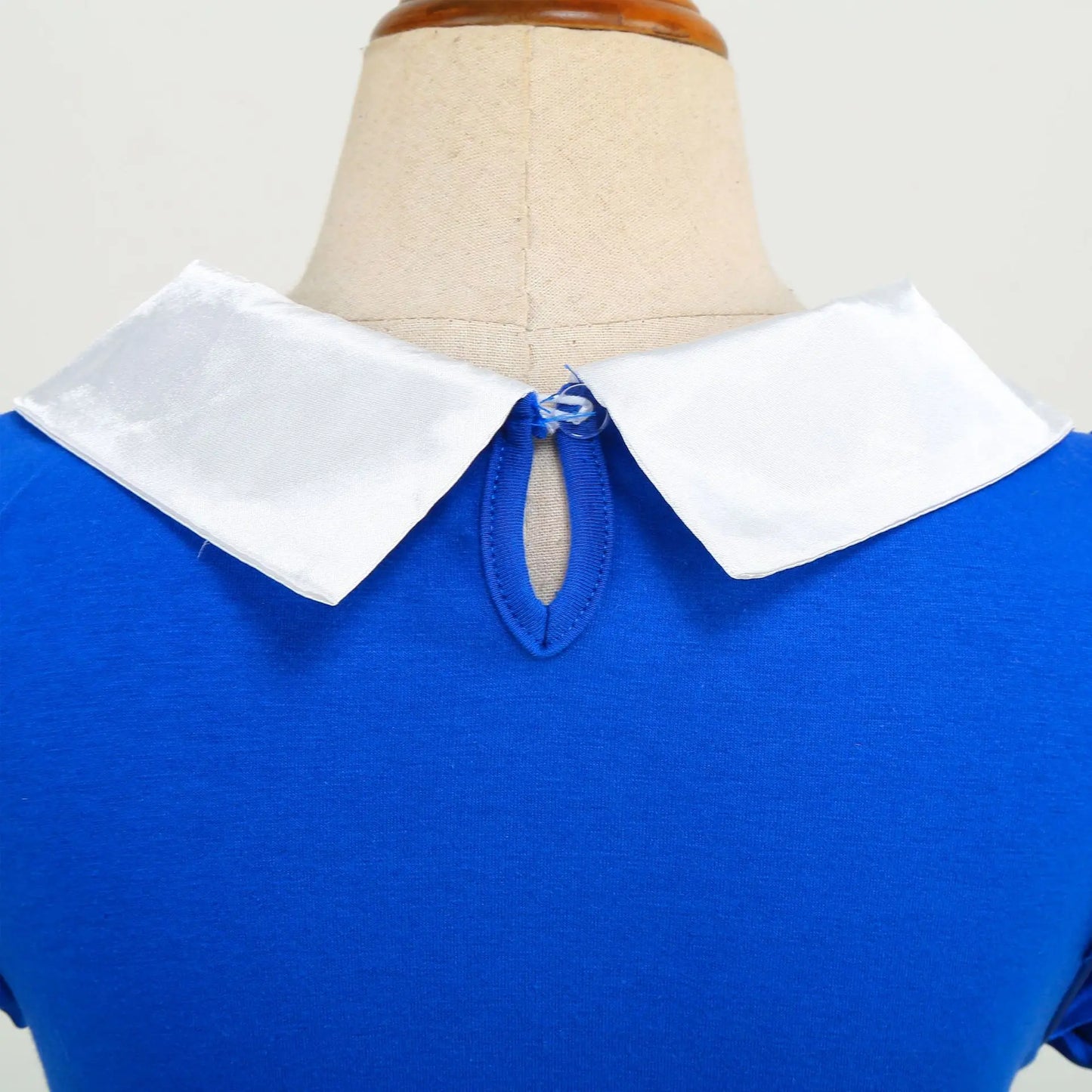 Vestido de Luxo Princesa Branca de Neve com Capa para Meninas Fantasia Infantil Cosplay de Fada Roupa de Carnaval para Crianças Vestido de Halloween