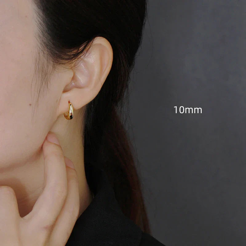 925 Sterling Silver Simple Wide Huggies Gothic Hoop Earrings for Women European Unisex Piercing Rock Jewelry Ear Buckles
