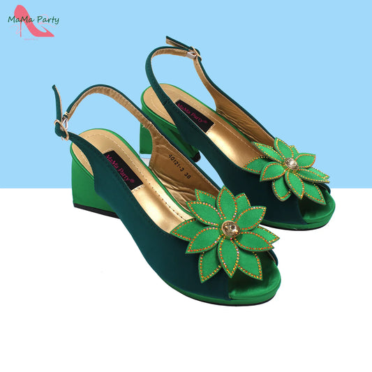 Design Italian Women Shoes and Bag Set in Green Color High Quality Comfortable Heels with Appliques for Wedding