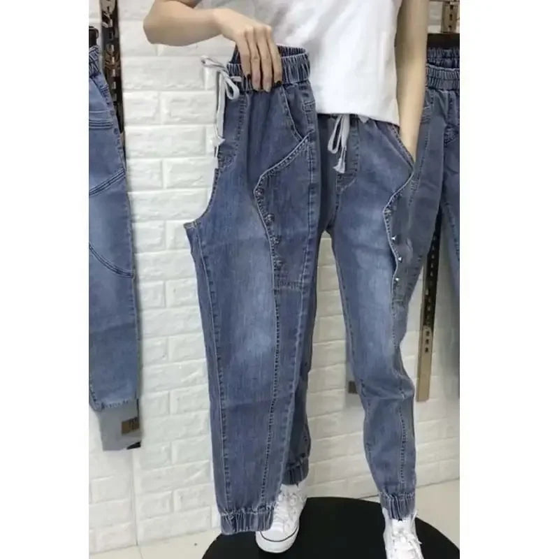 Calça Jeans Feminina Elástico na Cintura com Amarração no Tornozelo
