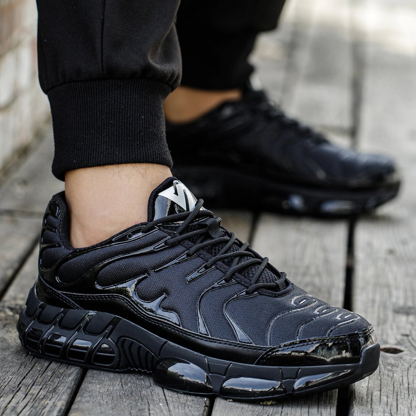 Safety Footwear Men Work Boots Lightweight Air Cushion Sneakers Puncture-Proof Work Shoes Indestructible Male Steel Toe Shoes