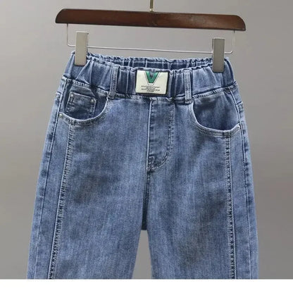 Calça Jeans Feminina de Cintura Alta com Elástico na Cintura