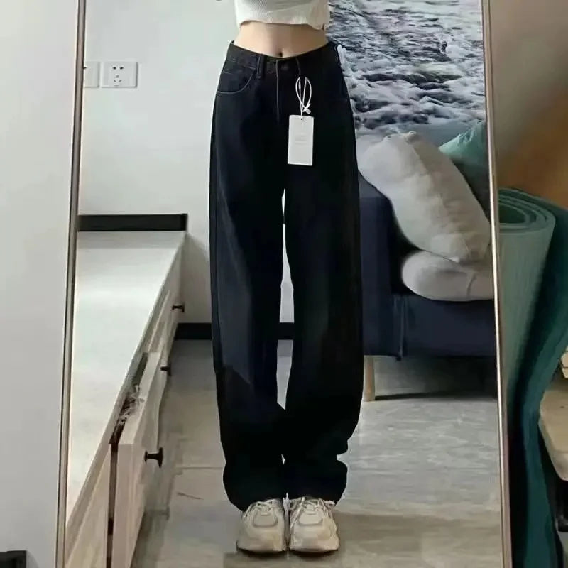 Calça Jeans Branca Reta com Estampa Floral