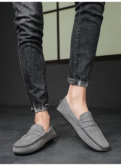 Fashion Suede Men Casual Shoes Breathable Comfort Slip-on Mens Driving Shoes Luxury Brand Men Loafers Mens Lazy Shoes Moccasins
