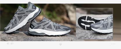 New Men Running Shoes Outdoor Casual Lightweight Breathable Sneakers Male Cushioning Non-Slip Vintage Sports Shoes