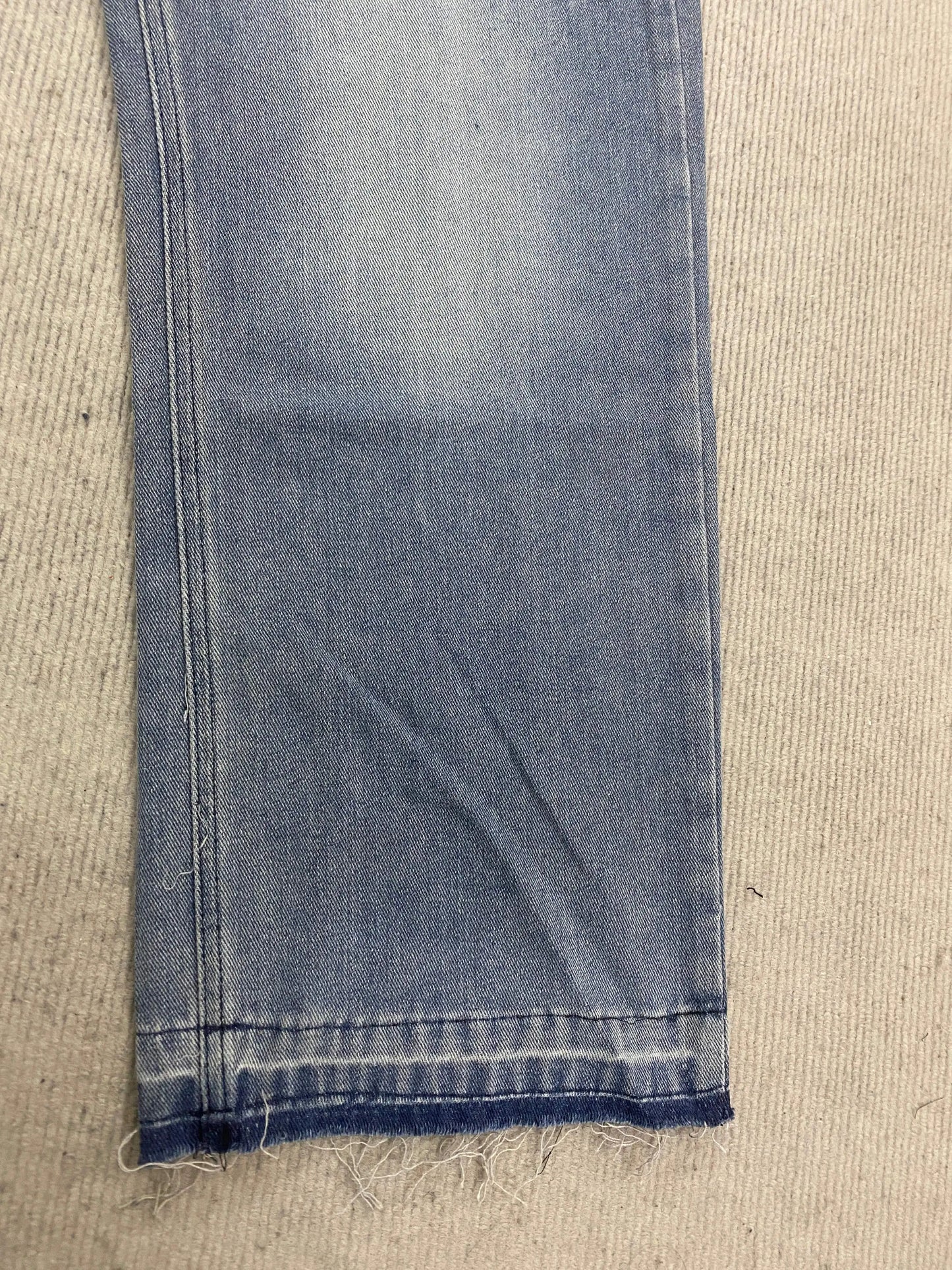 Calça jeans unissex estilo casual de rua, estilo ins, corte reto, lavagem envelhecida retrô, usada, novidade primavera 2026, street style americano.