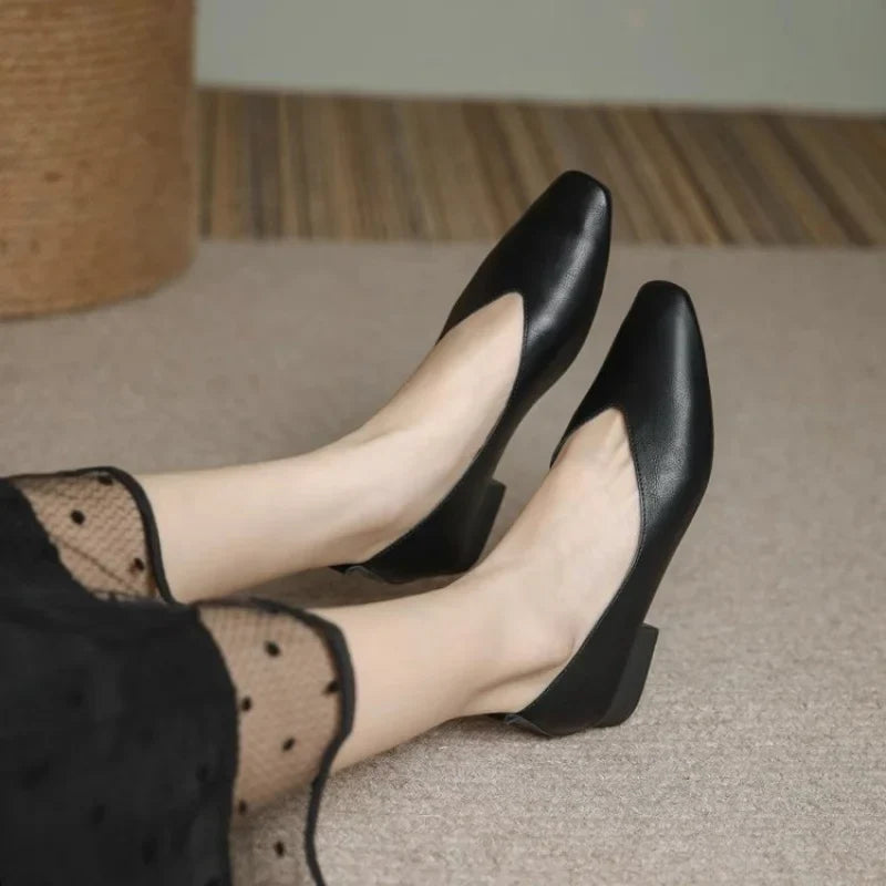 New Women's  Square Toe Shoes for Spring/Autumn -  Shallow Cut Low Heels, Home Style Versatile Flat Casual Women's Shoes