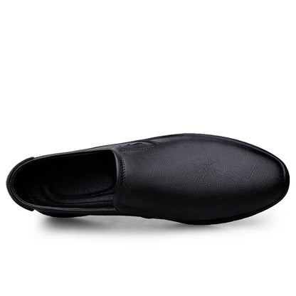 Leather Men Casual Shoes Breathable Soft Sole Office Loafers Shoes Men Designer Shoes