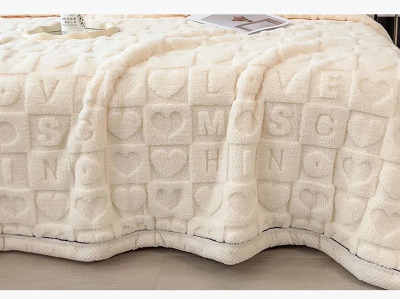 Solid Color Taffeta Velvet Carved Blanket Thick Double-Sided Plush Multifunctional Blanket Office Nap Quilt for All Seasons