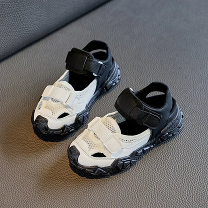 Children Sport Sandals for Girls Mesh Breathable Boys Sneaker Casual Beach Shoes Fashion Hollow Out Non-slip Flat Tenis Feminino