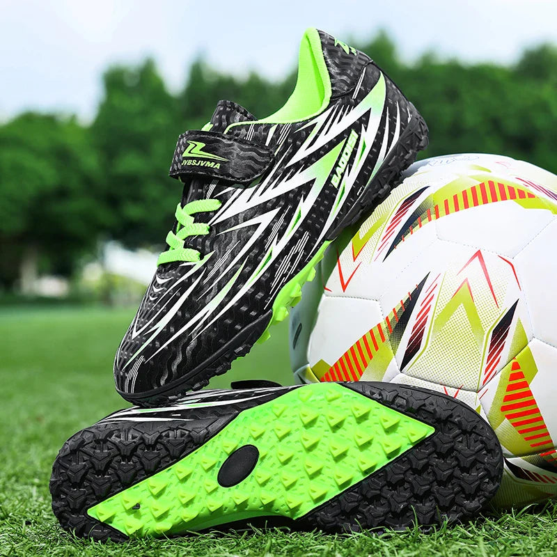 New Kid Professional Football Boots Soccer Shoes Match Boys Sports Shoes Comfortable Sneakers Match Outdoor Non-Slip Unisex