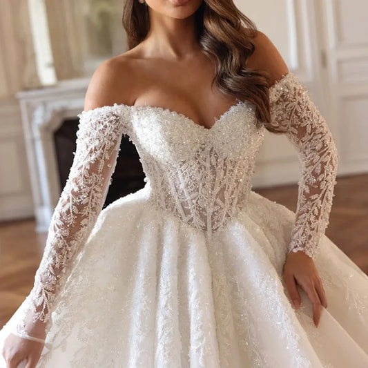 Customized Sweetheart Lace Up Ball Gown Wedding Dress Exquaisite Appliques Long Sleeve Princess Bridal Gown  Vestido De Novia