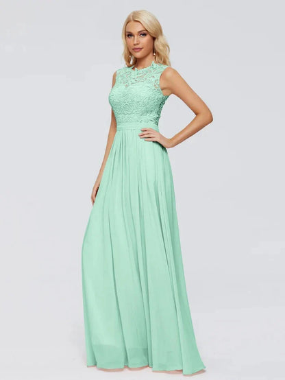 Elegante Vestido de Madrinha Verde Menta com Corpete de Renda Floral e Saia Fluida de Chiffon - Vestido de Gala Sem Mangas para Festa de Casamento